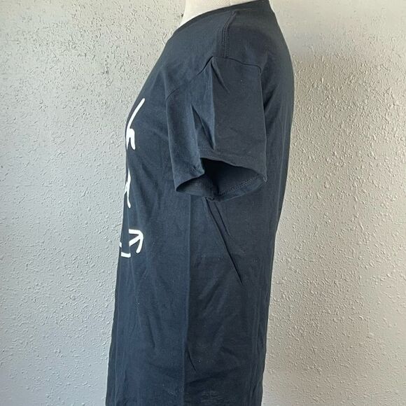 NWOT Black Couples Shirts “I’m with stupid” “Guess I’m Stupid” - Picture 3 of 9